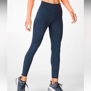 Fabletics High-Waisted SculptKnit Dot Legging